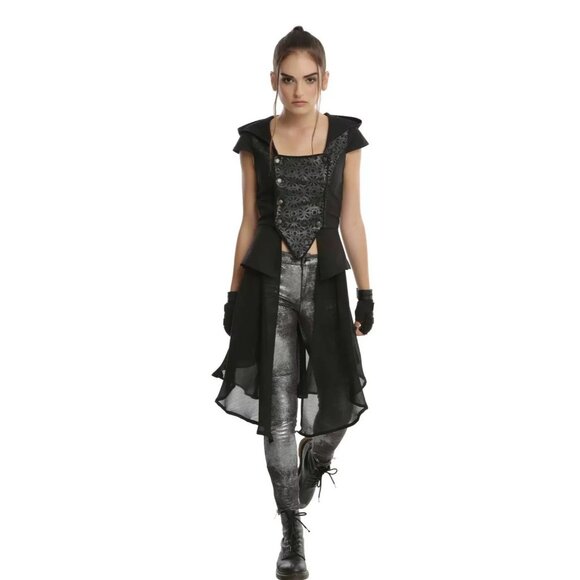 Assassin's Creed Maria Girls Hooded Vest Junior's size M video game cosplay 902 - Picture 3 of 12